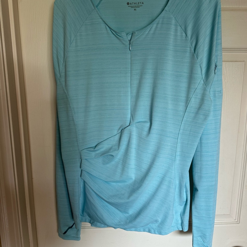 Athleta Women's Light Blue Long Sleeve Blouse